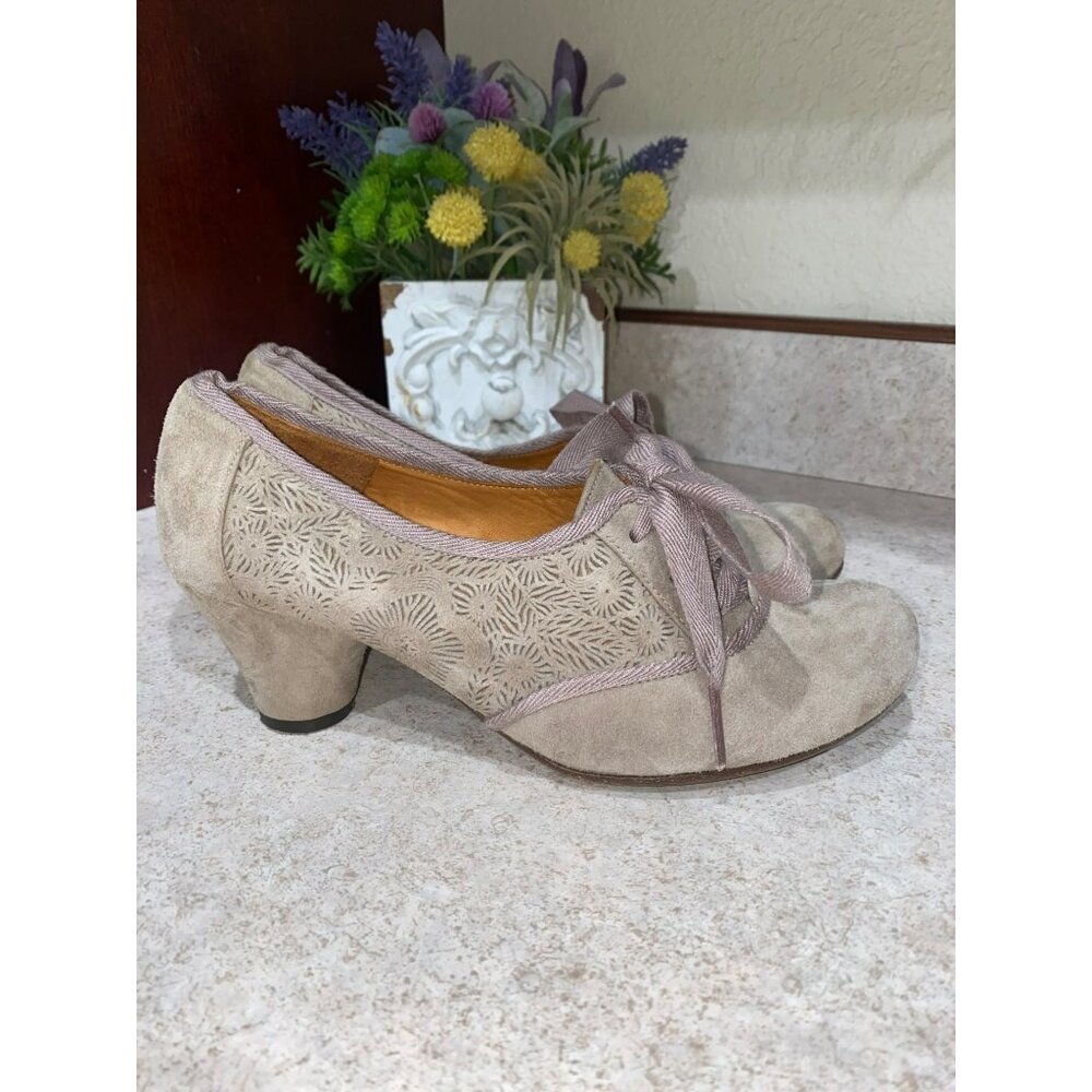Chie Mihara Women's Taupe Suede Leather Lace-Up Heeled Oxfords 36.5